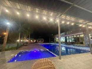Olle Hotel Mabalacat Екстер'єр фото